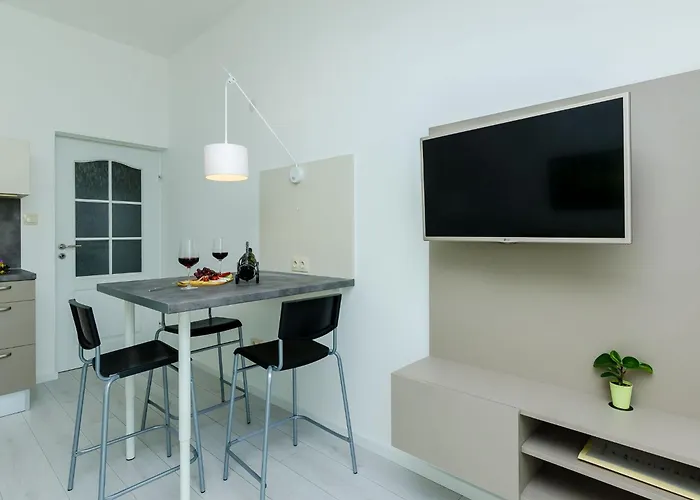 Panorama Dubrovnik A3 - Comfort One Bedroom With Balcony And Sea View 아파트